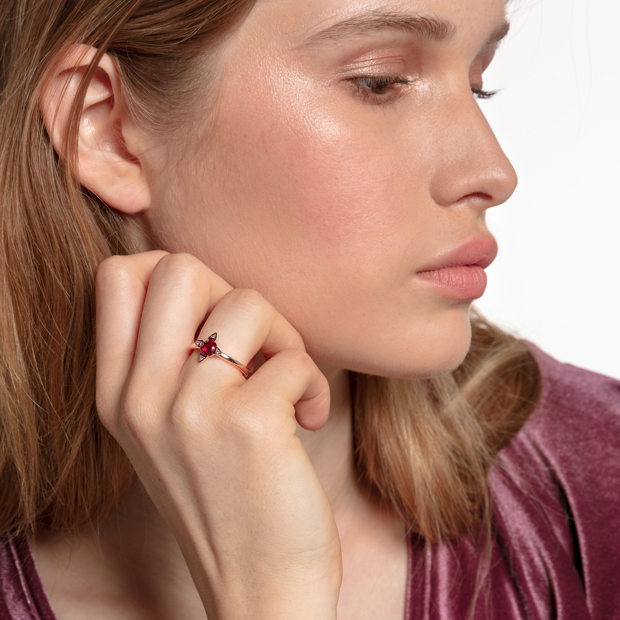 Anillo Piedras de colores rosa
