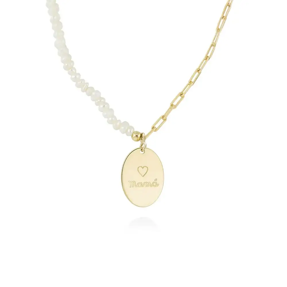 Collar Marina García de perlas y chapa redonda en plata dorada 90823GD